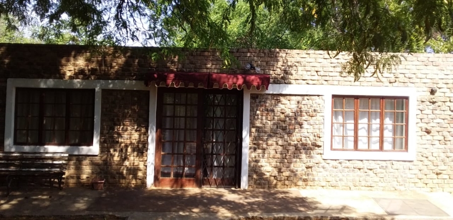 8 Bedroom Property for Sale in Bainsvlei Free State